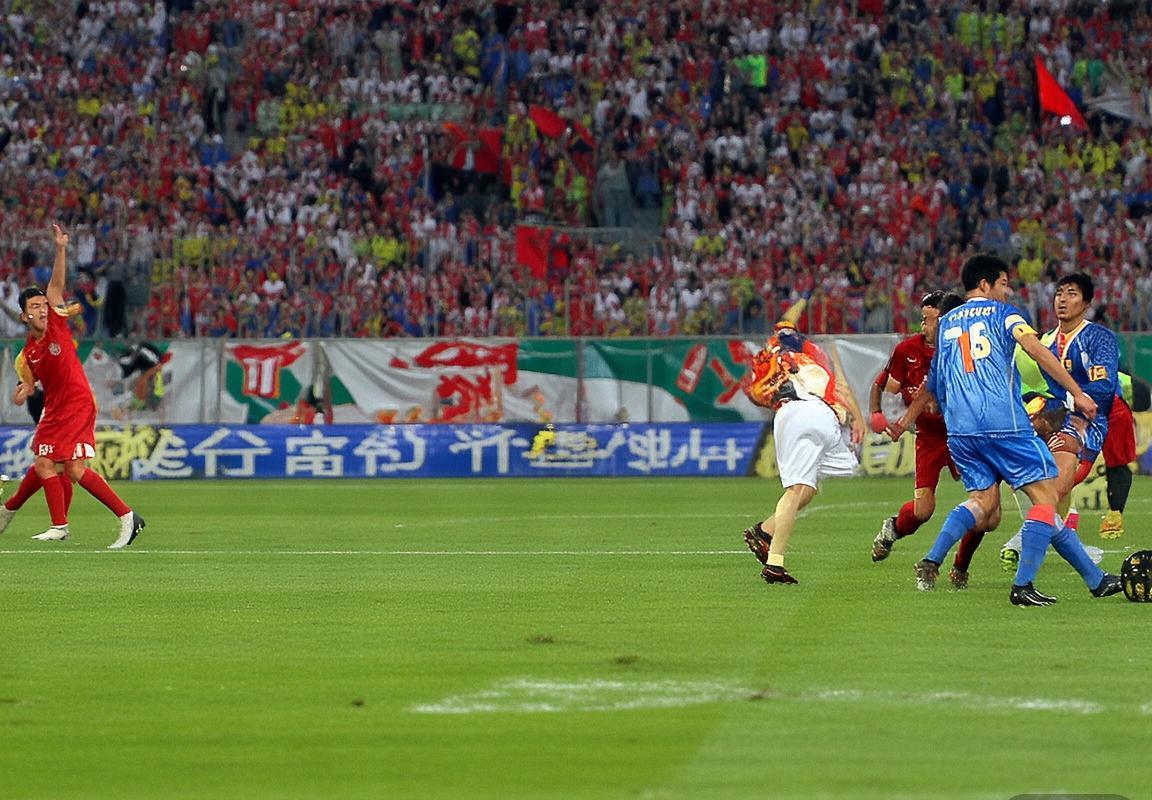 2011国安泰达巅峰对决：激情绿茵战记